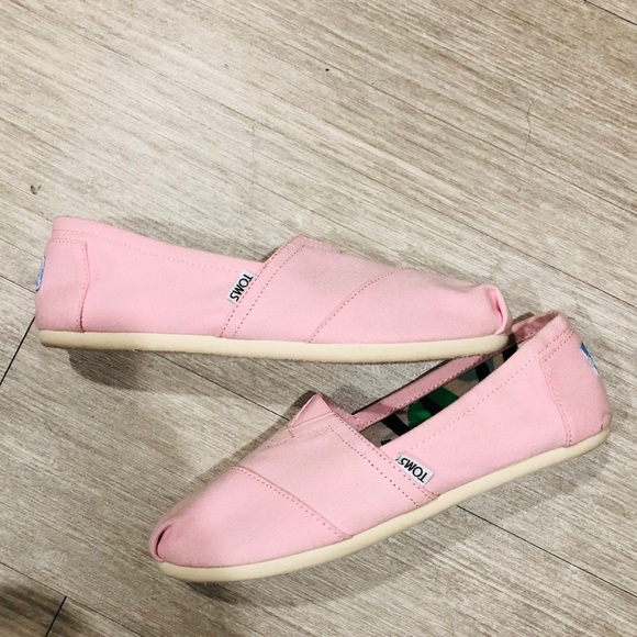 Toms Shoes - LIKE NEW Light Pink TOMS